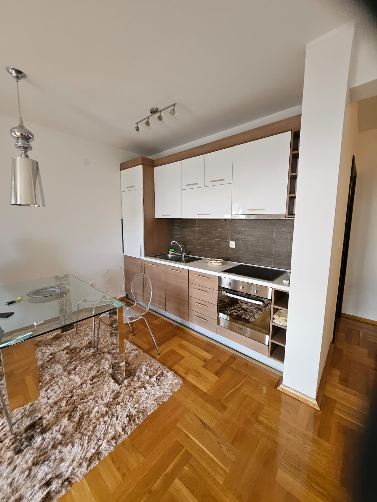 Купить двухкомнатную квартиру Петровац, Будва - кухня